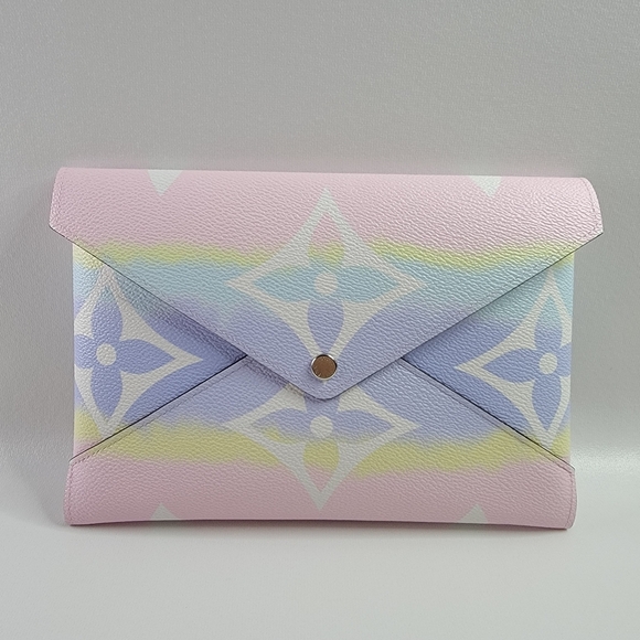 LOUIS VUITTON LV Escale Monogram Kirigami Pochette Set - Picture 4 of 17